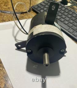 Condenser Fan Motor (1976274) 11-288-00 63201