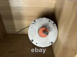 US MOTORS LX7922 CONDENSER FAN MOTOR 1/3hp 1075rpm 460/380-420v NEW