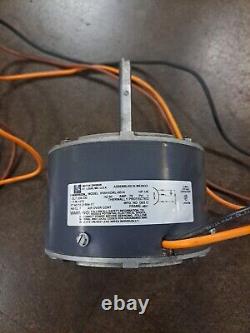 Moteur de ventilateur Emerson K55HXDRL-0014 / 51-21854-17 1/6 HP 208/230V 1075 tr/min utilisé