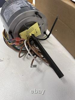 Moteur de ventilateur de condensateur Fasco D7907 1 vitesse 1075 RPM avec condensateur à répartition permanente