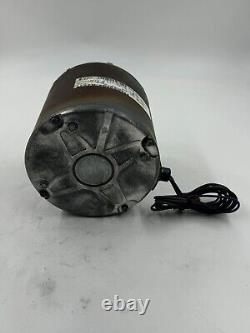 Moteur de ventilateur de condensateur GE 5KCP39NFV572S X70370247010 825 tr/min 1/4HP 230V utilisé #6o