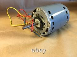 Moteur de ventilateur de condenseur Dayton 4M030, 1/3 Hp, 825RPM, 60Hz, 1PH (KB)