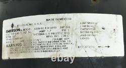 Moteur de ventilateur de condenseur Emerson 1/4 HP 208-230V K55HXLTD-0249 100483-05 d'occasion #MC825