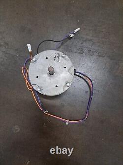 Moteur de ventilateur de condenseur Lennox 100483-36 1/5hp 1075rpm YSLB-150-6-B006