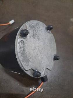 Moteur de ventilateur de condenseur Lennox 100483-36 1/5hp 1075rpm YSLB-150-6-B006